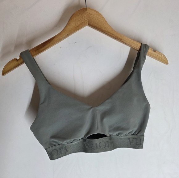 Vuori Daily Bra - Picture 3 of 5